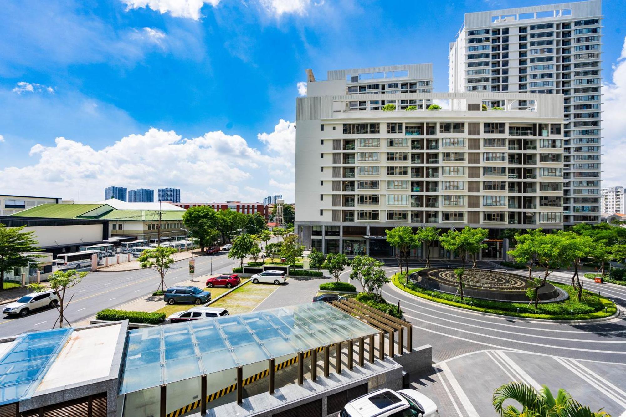 The Peak Midtown Twobedroom With Balcony Ho Si Minh-város Kültér fotó